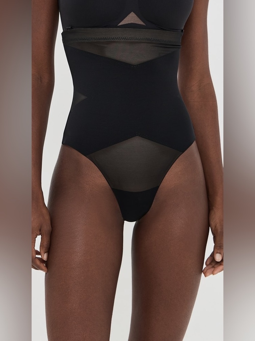NEW! Honeylove Superpower Thong Black